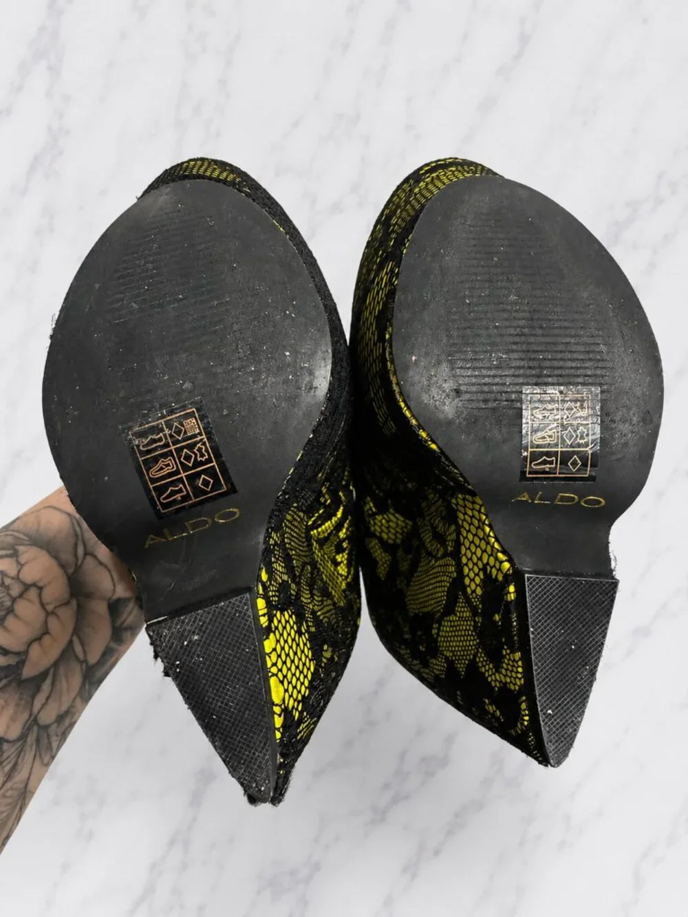 ALDO Yellow & Black Lace Platform Wedge Heels